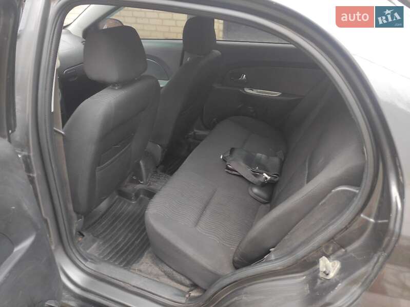 Хэтчбек ЗАЗ Forza 2012 в Кривом Роге фото 5 Хэтчбек ЗАЗ Forza 2012 в Кривом Роге