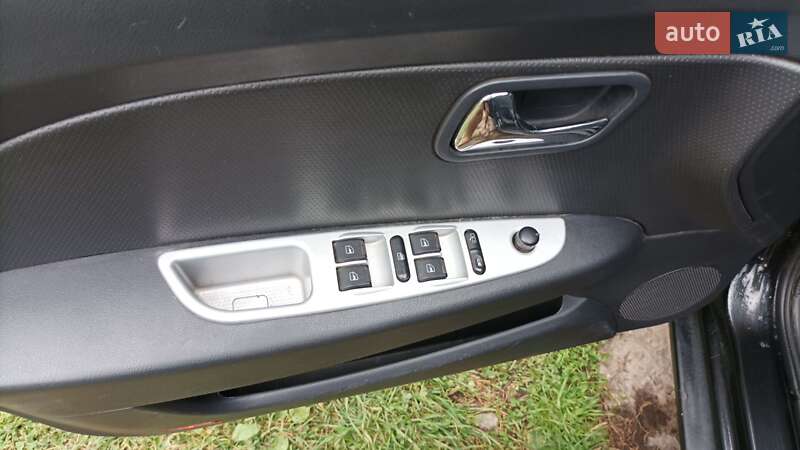 Лифтбек ЗАЗ Forza 2011 в Люботине