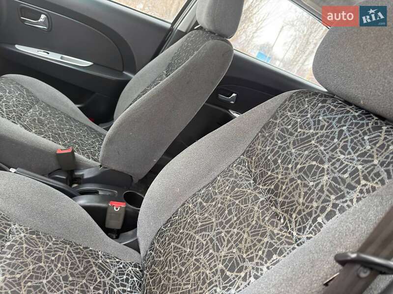 Лифтбек ЗАЗ Forza 2012 в Ахтырке фото 52 Лифтбек ЗАЗ Forza 2012 в Ахтырке