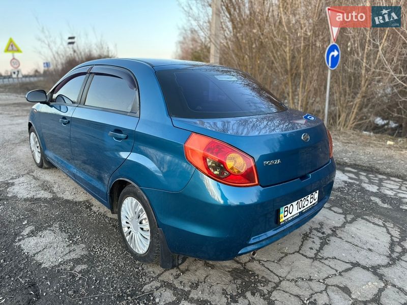 Лифтбек ЗАЗ Forza 2013 в Тернополе