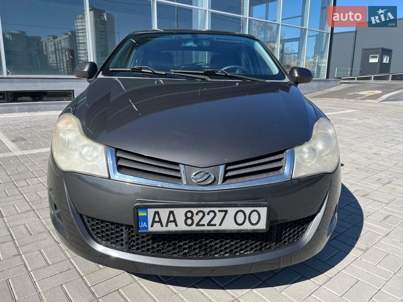 Хэтчбек ЗАЗ Forza 2015 в Киеве фото 2 Хэтчбек ЗАЗ Forza 2015 в Киеве