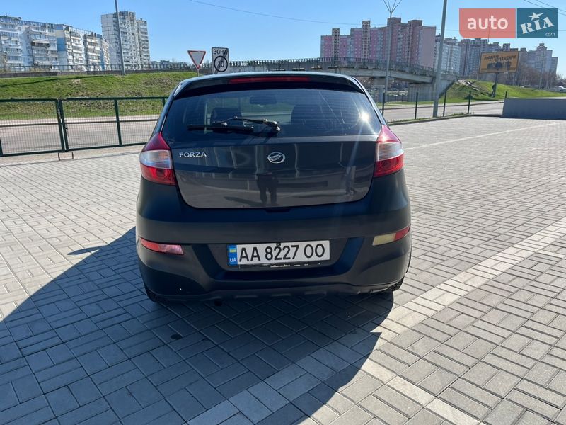 Хэтчбек ЗАЗ Forza 2015 в Киеве фото 6 Хэтчбек ЗАЗ Forza 2015 в Киеве