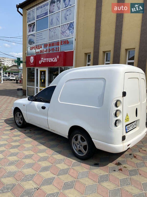 Другие грузовики ЗАЗ Lanos Cargo 2011 в Житомире