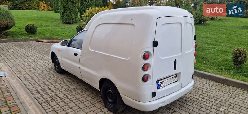 Вантажний фургон ЗАЗ Lanos Cargo 2010 в Копичинці