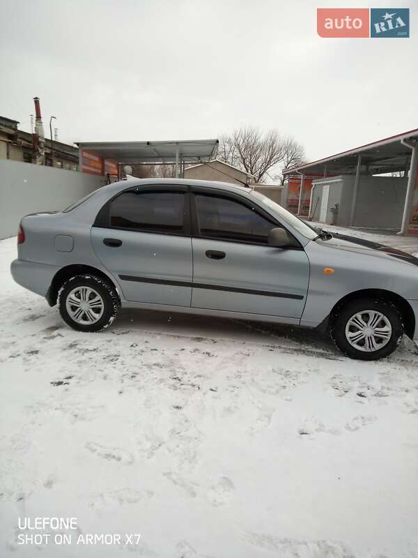 Седан ЗАЗ Lanos 2010 в Тальному