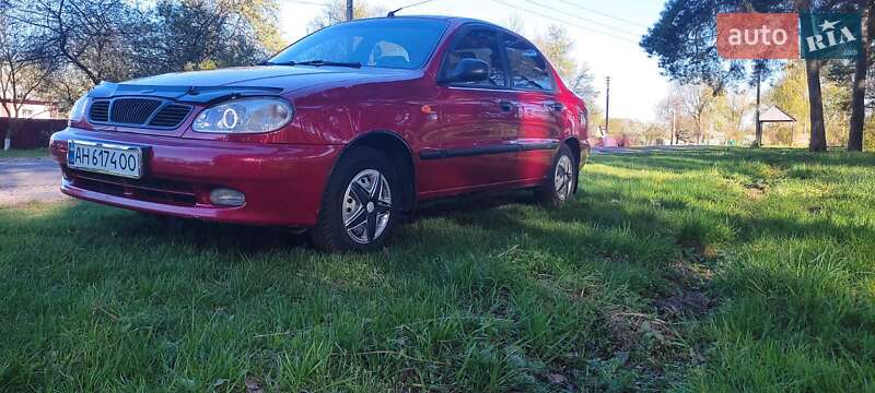 Седан ЗАЗ Lanos 2008 в Коростене