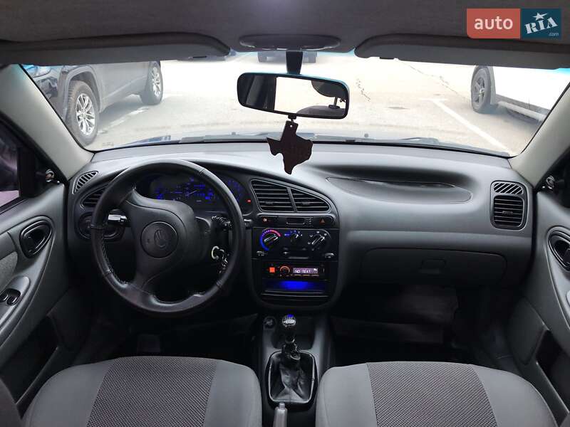 Седан ЗАЗ Lanos 2010 в Харькове