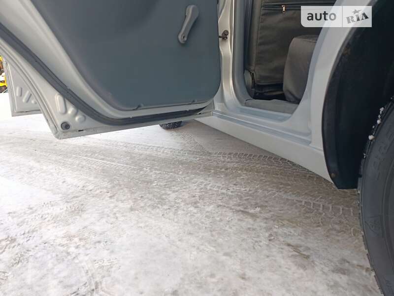 Седан ЗАЗ Lanos 2011 в Луцьку