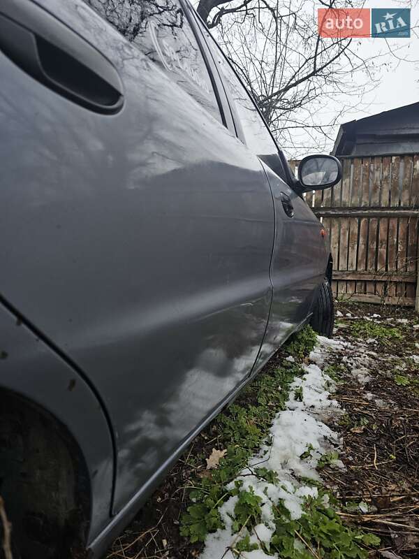 Седан ЗАЗ Lanos 2010 в Коростене