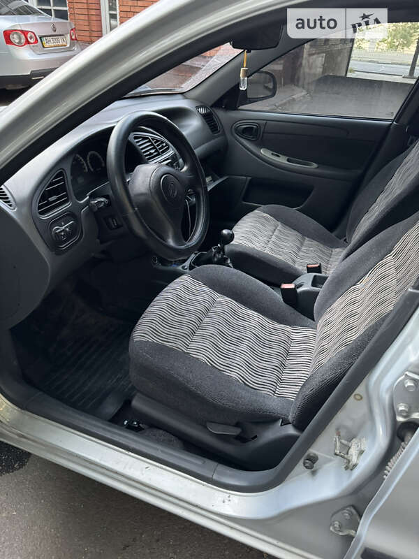 Седан ЗАЗ Lanos 2013 в Днепре