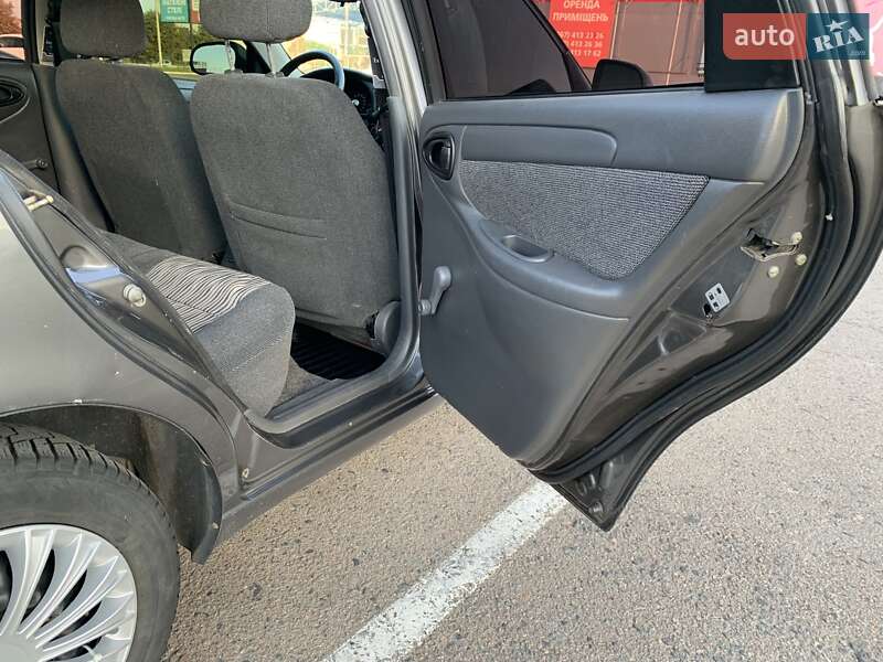 Седан ЗАЗ Lanos 2014 в Киеве