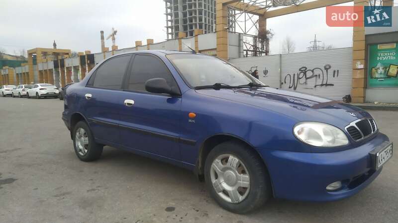 Седан ЗАЗ Lanos 2010 в Киеве