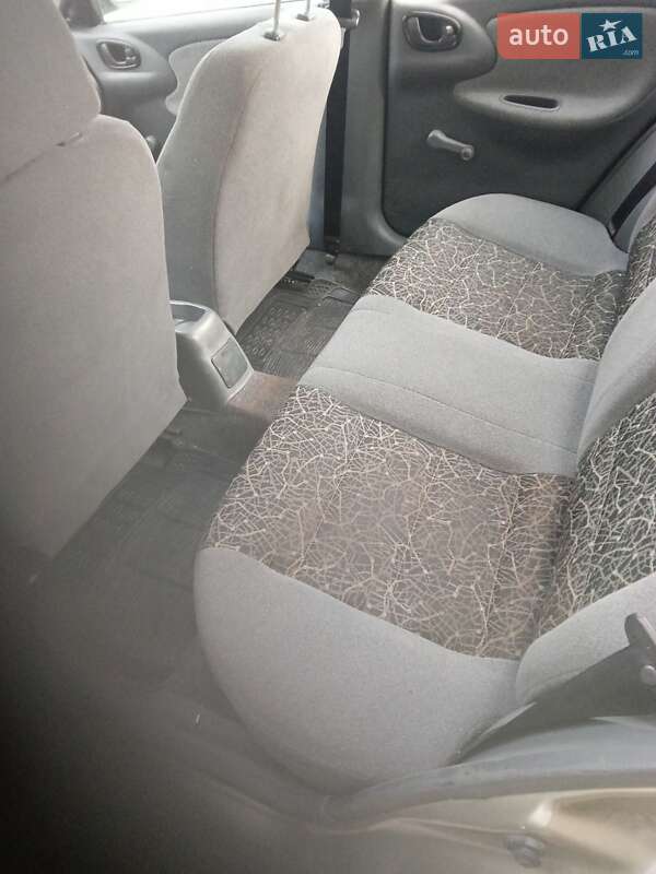 Седан ЗАЗ Lanos 2007 в Гореничах