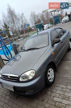 Седан ЗАЗ Lanos 2010 в 