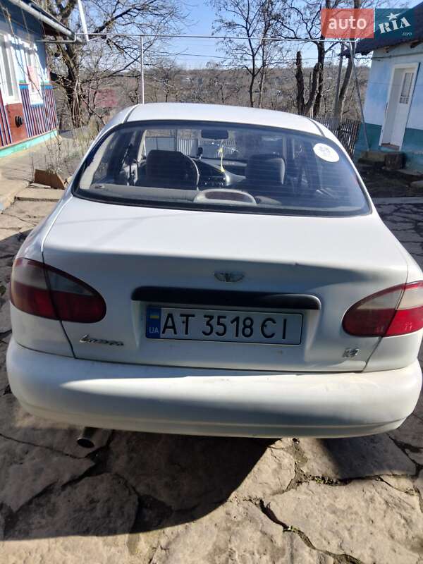 Седан ЗАЗ Lanos 2009 в Снятине
