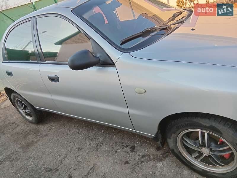 ЗАЗ Lanos 2005