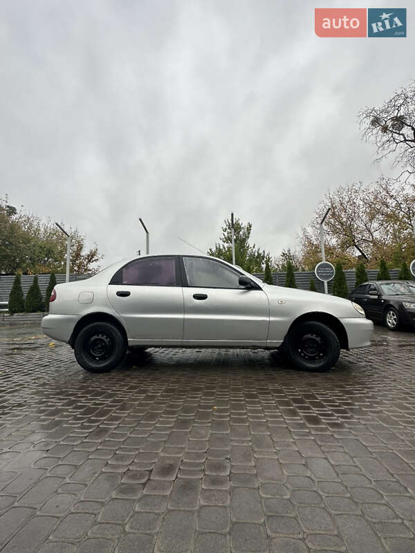 Седан ЗАЗ Lanos 2006 в Харькове