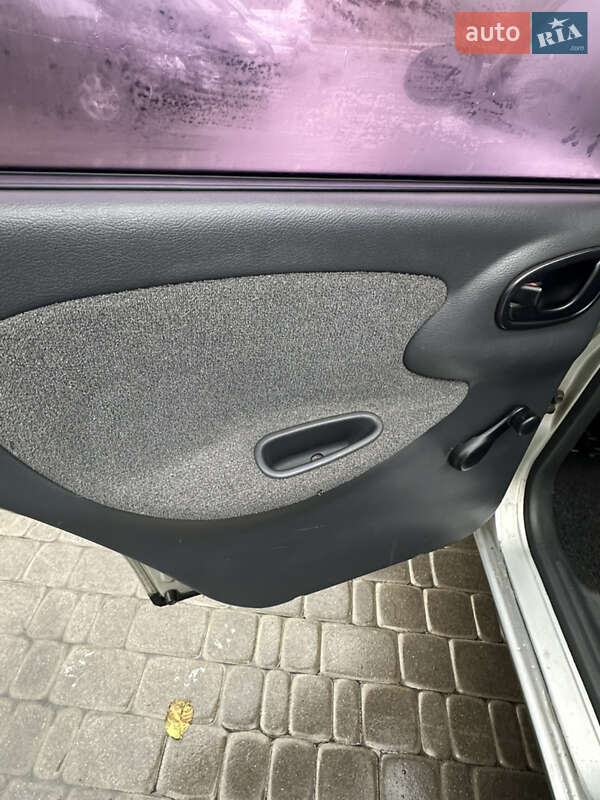 Седан ЗАЗ Lanos 2006 в Харькове