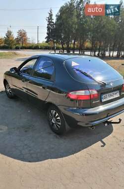 Хэтчбек ЗАЗ Lanos 2010 в 