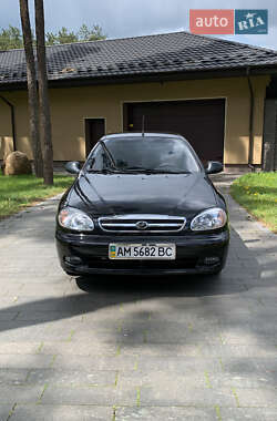 Седан ЗАЗ Lanos 2011 в Житомирі