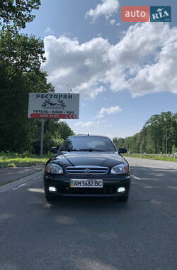 Седан ЗАЗ Lanos 2011 в 