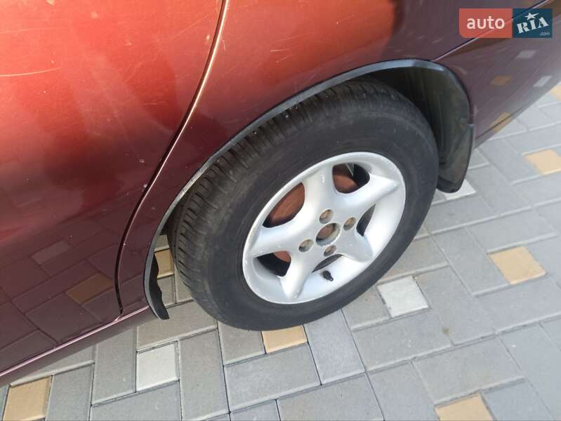 Седан ЗАЗ Lanos 2011 в Києві