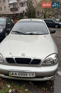 Седан ЗАЗ Lanos 2010 в Києві