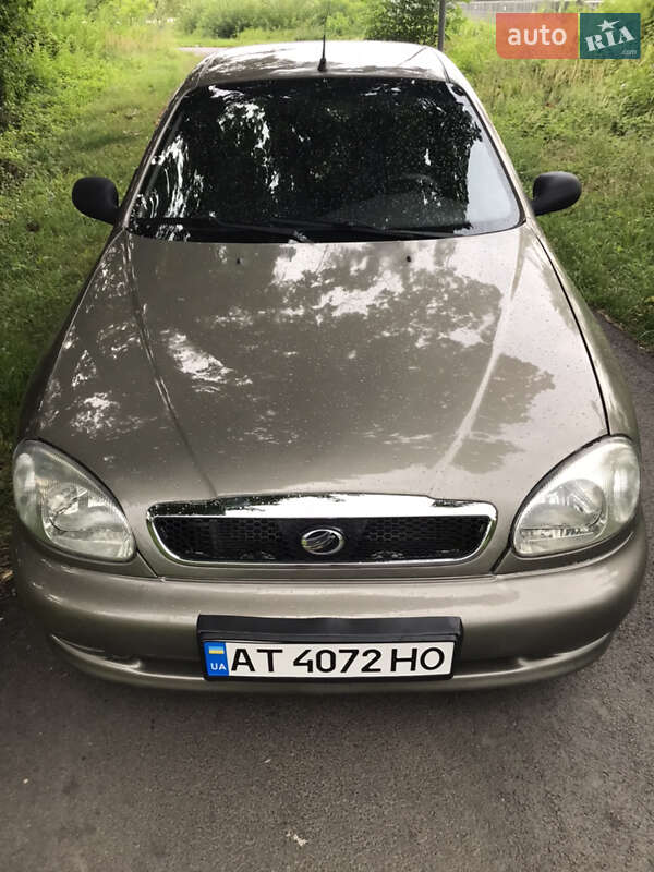 Седан ЗАЗ Lanos 2011 в Івано-Франківську