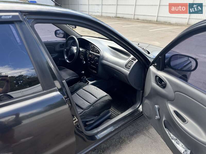 Седан ЗАЗ Lanos 2010 в Кременчуге