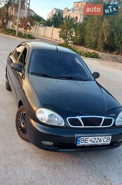 Седан ЗАЗ Lanos 2010 в Миколаєві