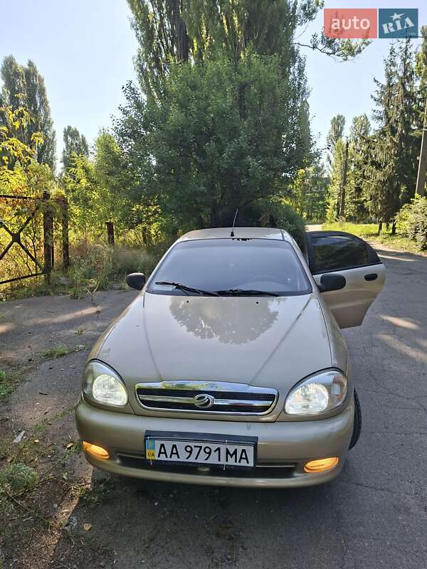 ЗАЗ Lanos 2012