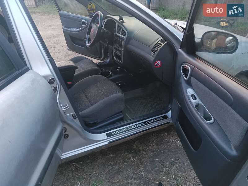 Седан ЗАЗ Lanos 2005 в Калиті