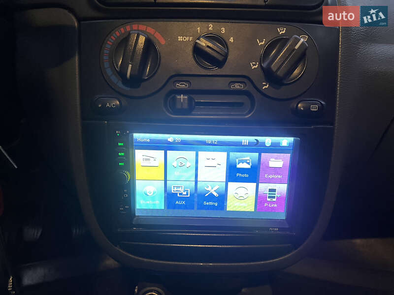 Седан ЗАЗ Lanos 2011 в Киеве