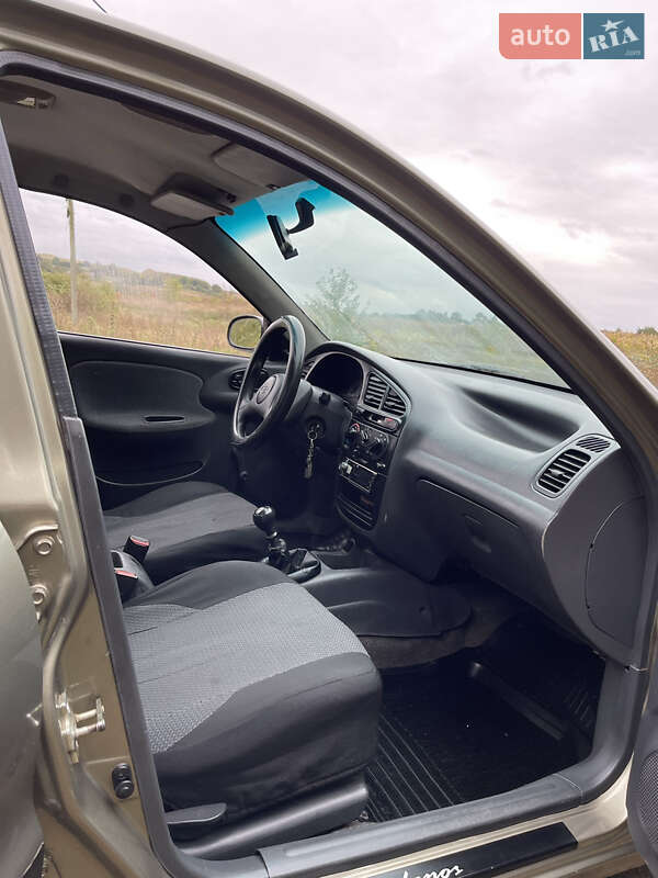 Седан ЗАЗ Lanos 2007 в Рівному