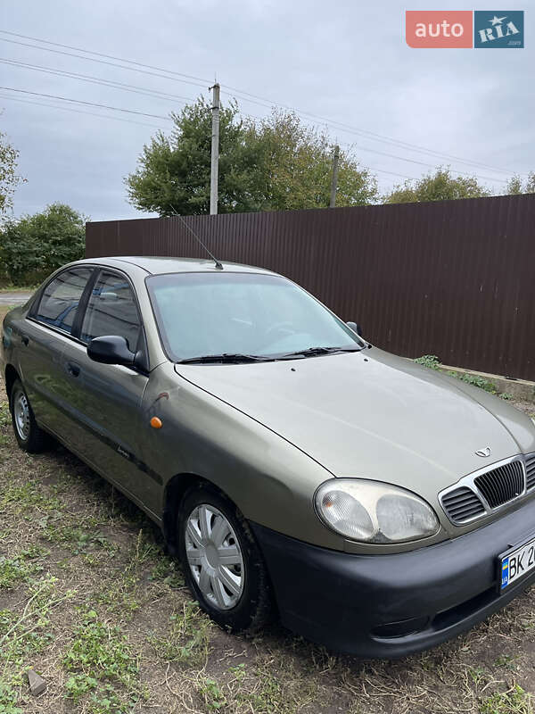 Седан ЗАЗ Lanos 2007 в Рівному