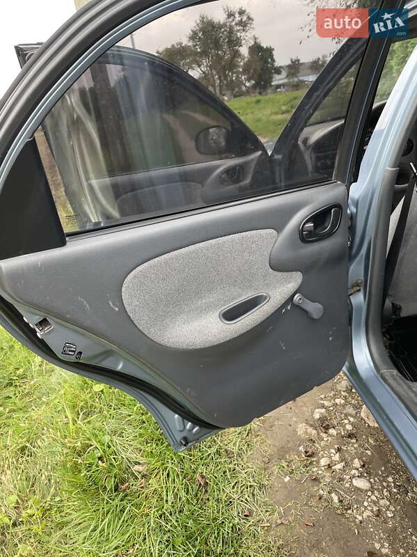 Седан ЗАЗ Lanos 2008 в Дубно