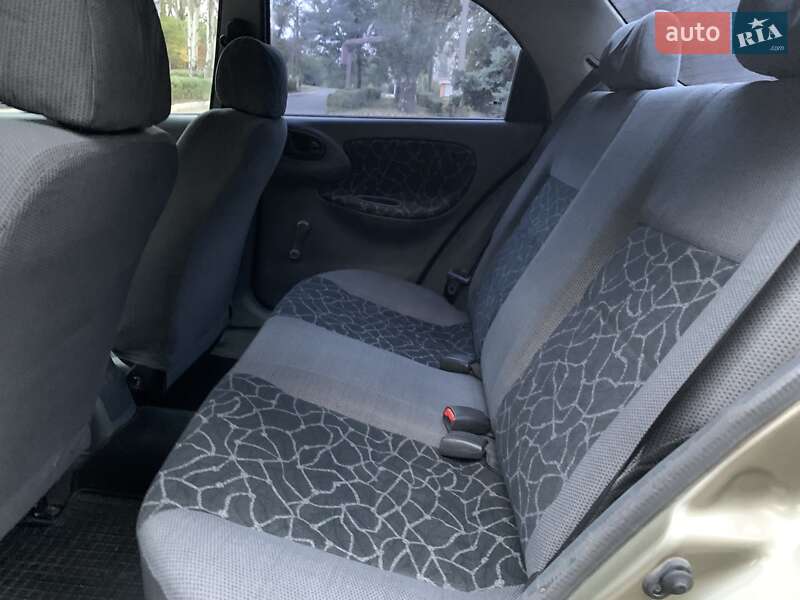 Седан ЗАЗ Lanos 2005 в Запорожье