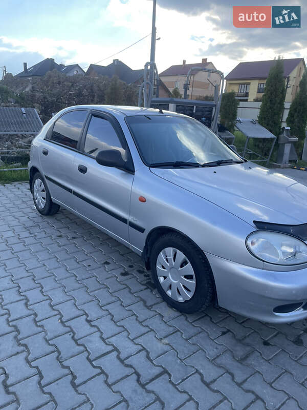 Хетчбек ЗАЗ Lanos 2009 в Дрогобичі