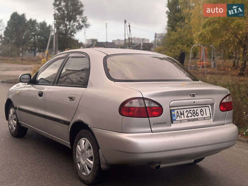 Седан ЗАЗ Lanos 2006 в Днепре