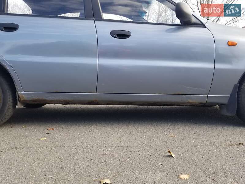 Седан ЗАЗ Lanos 2010 в Киеве