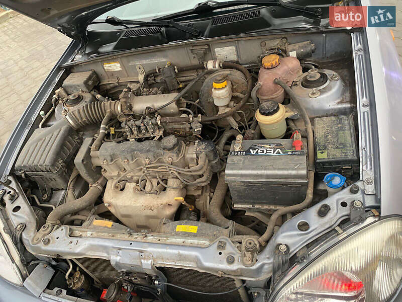 Седан ЗАЗ Lanos 2010 в Краснограді