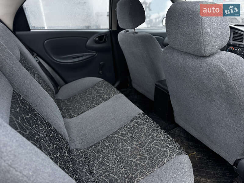 Седан ЗАЗ Lanos 2009 в Житомире