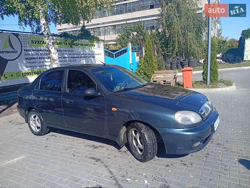 Седан ЗАЗ Lanos 2005 в Дергачах