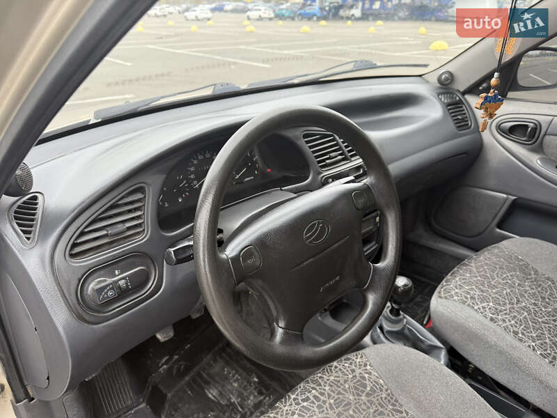 Седан ЗАЗ Lanos 2012 в Києві