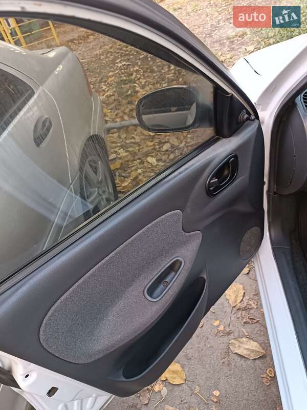 Седан ЗАЗ Lanos 2008 в Днепре