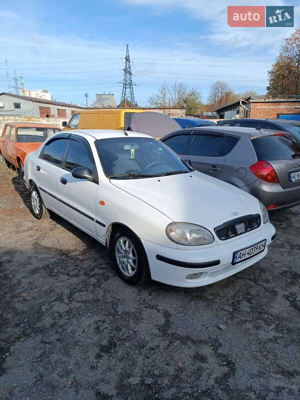 Седан ЗАЗ Lanos 2008 в Днепре