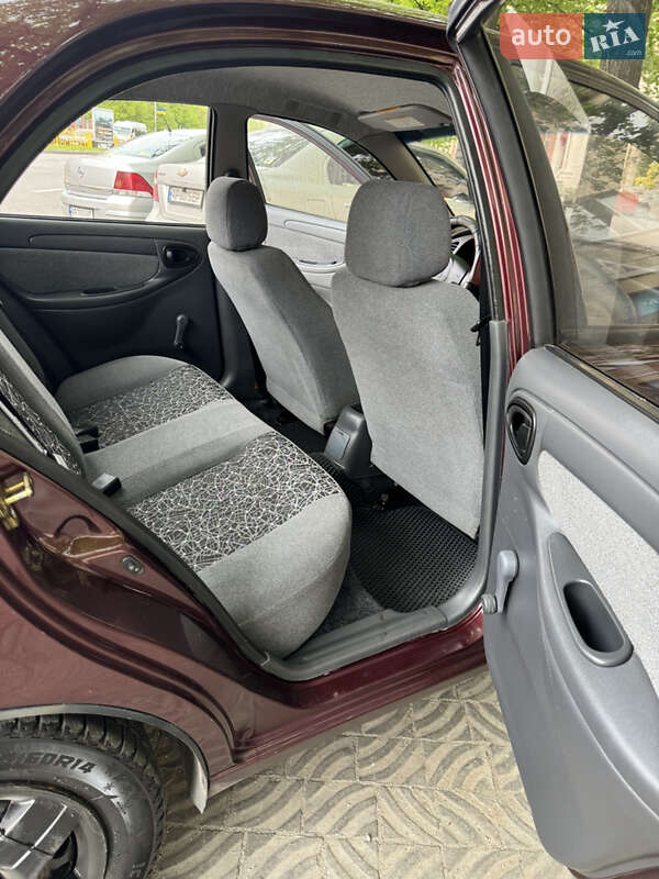 Седан ЗАЗ Lanos 2011 в Запорожье