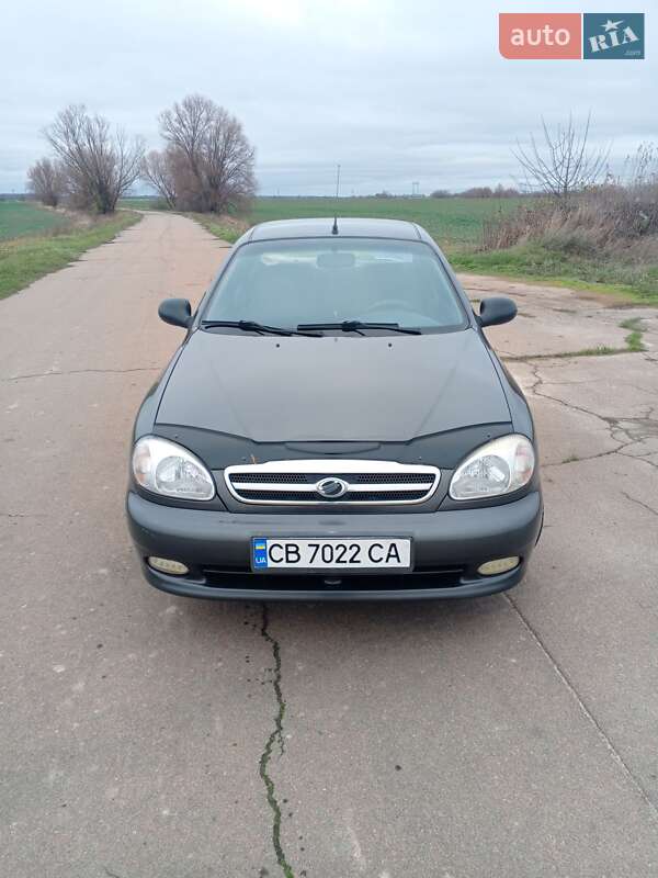 Седан ЗАЗ Lanos 2011 в Чернігові