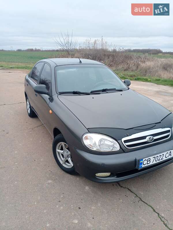 Седан ЗАЗ Lanos 2011 в Чернігові