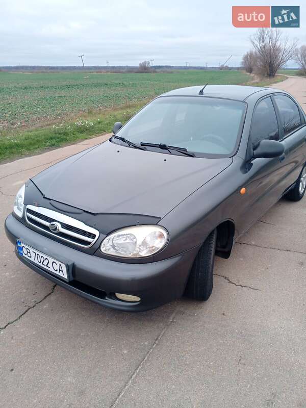 Седан ЗАЗ Lanos 2011 в Чернігові